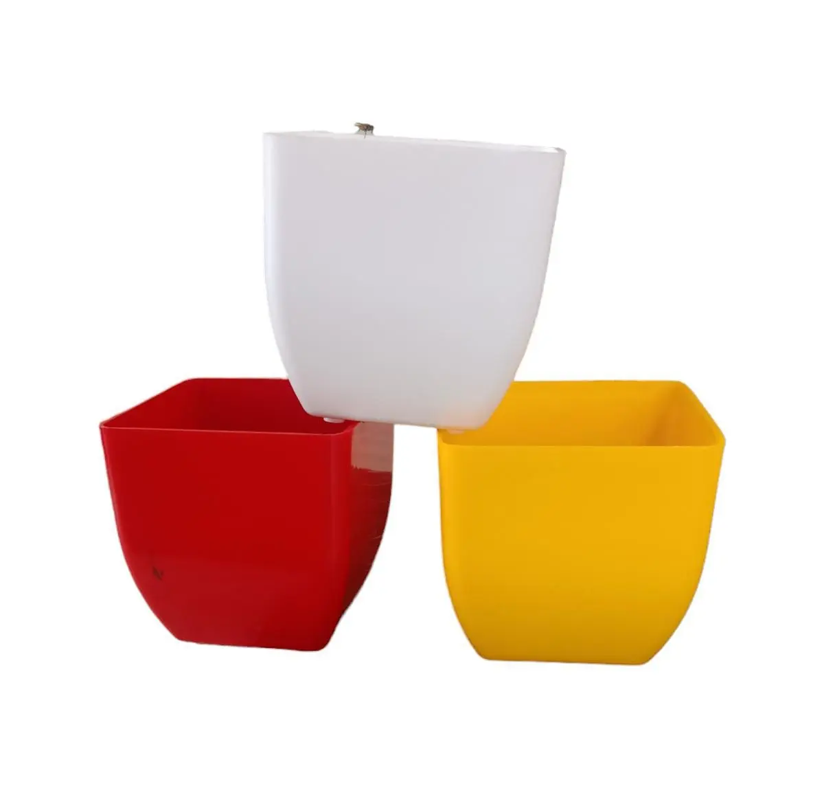 4 Plastic flowerpots (pack of 3) square